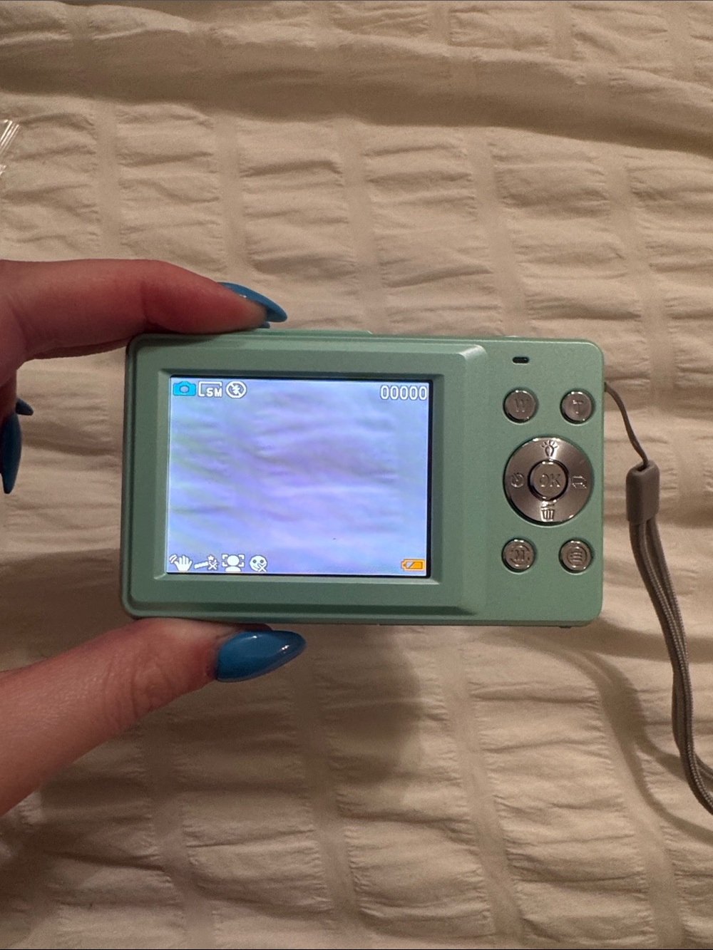 Mint Green Digital Camera - Picture 3 of 8